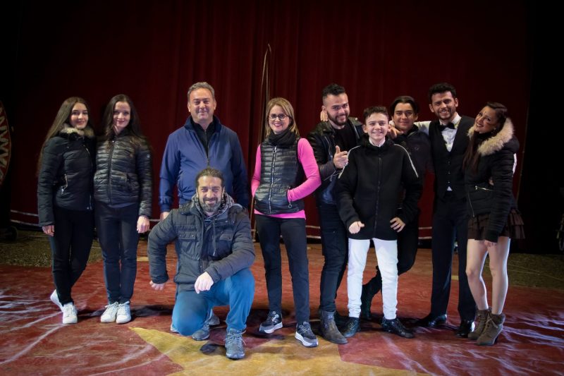 Artisti della famiglia Circo Peppino Medini Chi siamo, famiglia Circo Peppino Medini